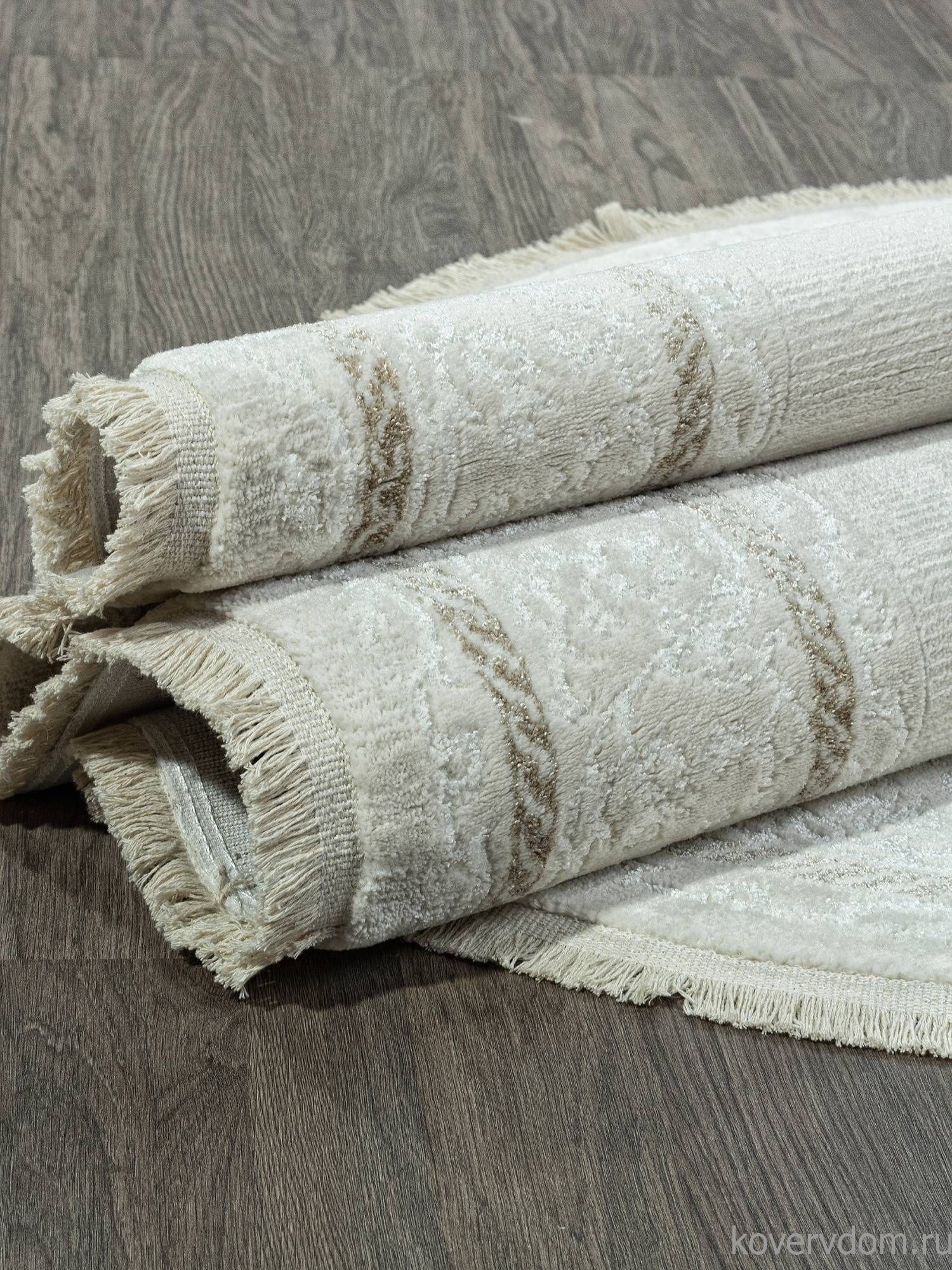 Ковер RUBI 26737Z CREAM / CREAM Овал